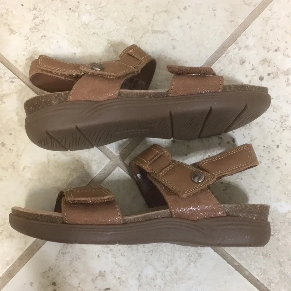 Tan/Light Brown, Clarks, Sandals (Women's 5) - Picture 5 of 11